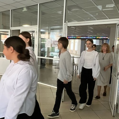 Безопасность — это серьёзно. Практическая тренировка по отработке плана эвакуации на случай пожара