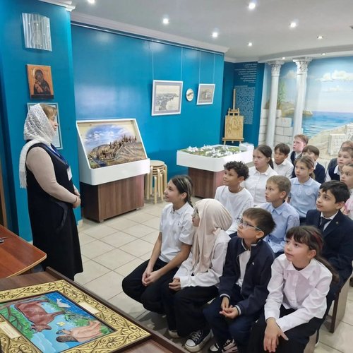 От школьного кабинета — к истокам мироздания: 4 «З» провел первый урок ОРКСЭ в музее