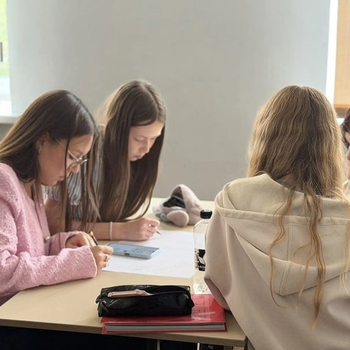 🎓 «Россия — мои горизонты»: ученики школы № 1 заглянули в мир педагогики