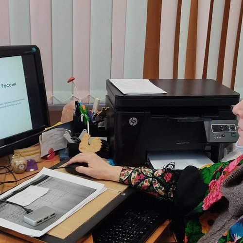 А мы продолжаем учиться online