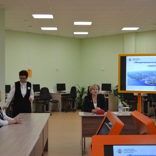 Урок "Разговоры о важном" с начальником управления образования администрации г. Чебоксары