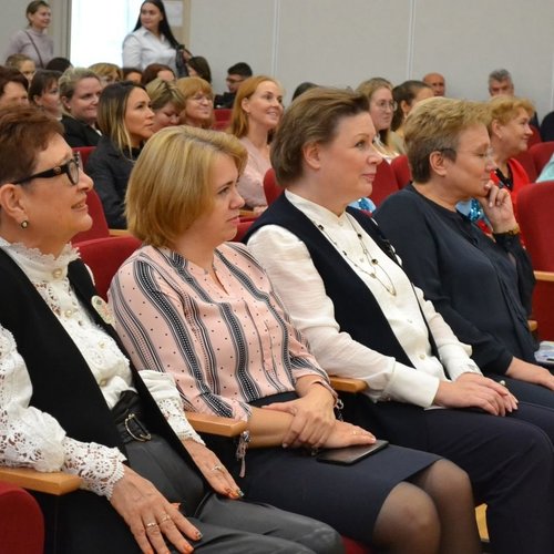 ДЕНЬ УЧИТЕЛЯ НА СТРОИТЕЛЕЙ