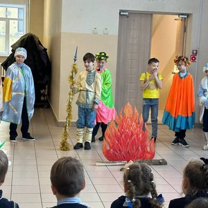 Спектакль "12 месяцев"
