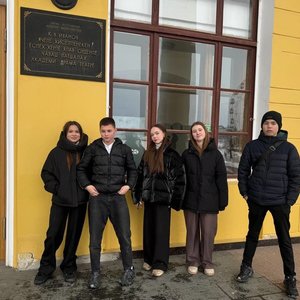 В ТЕАТР ПО ПУШКИНСКОЙ КАРТЕ