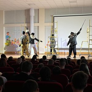 В школе №1 состоялся показ спектакля «Преступление и наказание»
