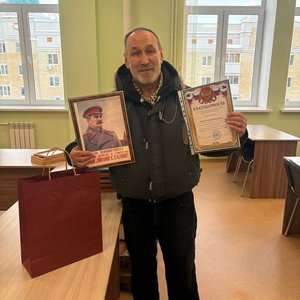 С Новым годом, ветеран!