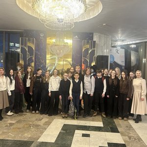 Вот билет на балет!