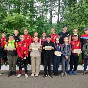 В поисках приключений: как в МАОУ «СОШ №1» прошло соревнование по спортивному ориентированию!