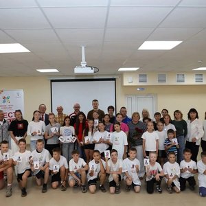 Воспитанники спортивного отряда лагеря «Про детство» встретились с легендами мировой легкой атлетики