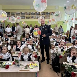 Безопасность — главный урок 1 сентября: МАОУ «СОШ № 1» г. Чебоксары присоединилась к Всероссийскому уроку безопасности