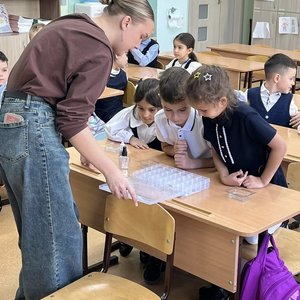 Чистота — это творчество: первоклассники 1Б класса сварили мыло своими руками!