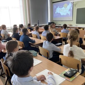 18 марта вся страна отмечает Крымскую весну