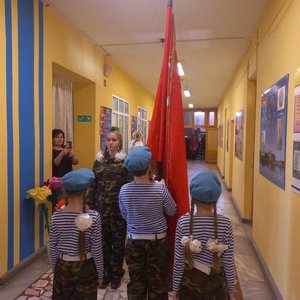 Знамя Победы передали обучающимся СОШ №23